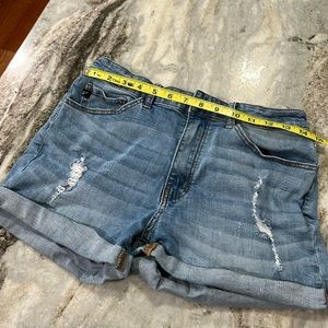 KanCan • Juniors • Shorts • Size 11